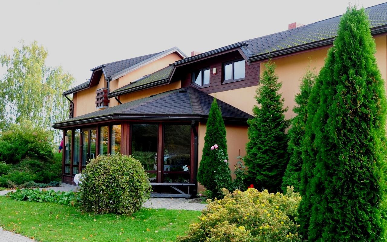 Guest House Villa Dole Salaspils Exterior foto